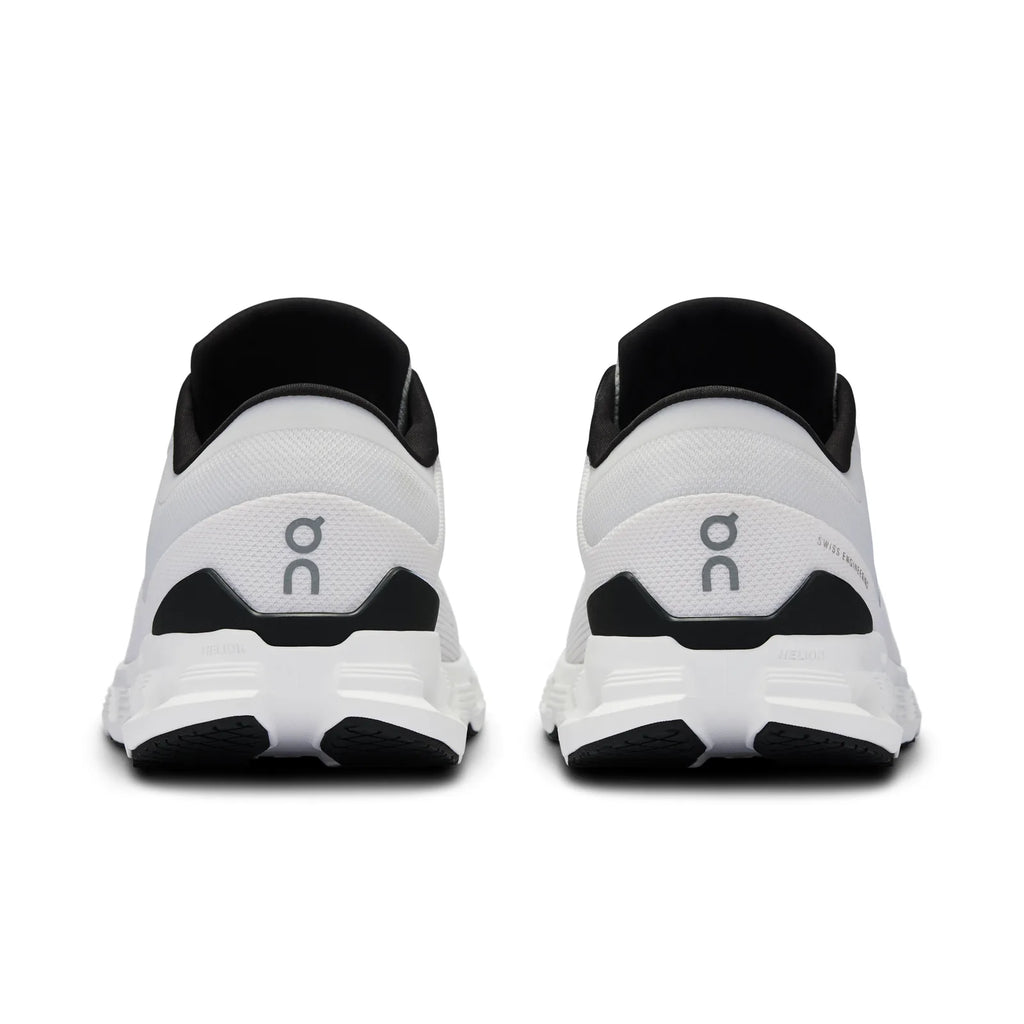 Cloud X 4 Ivory Black