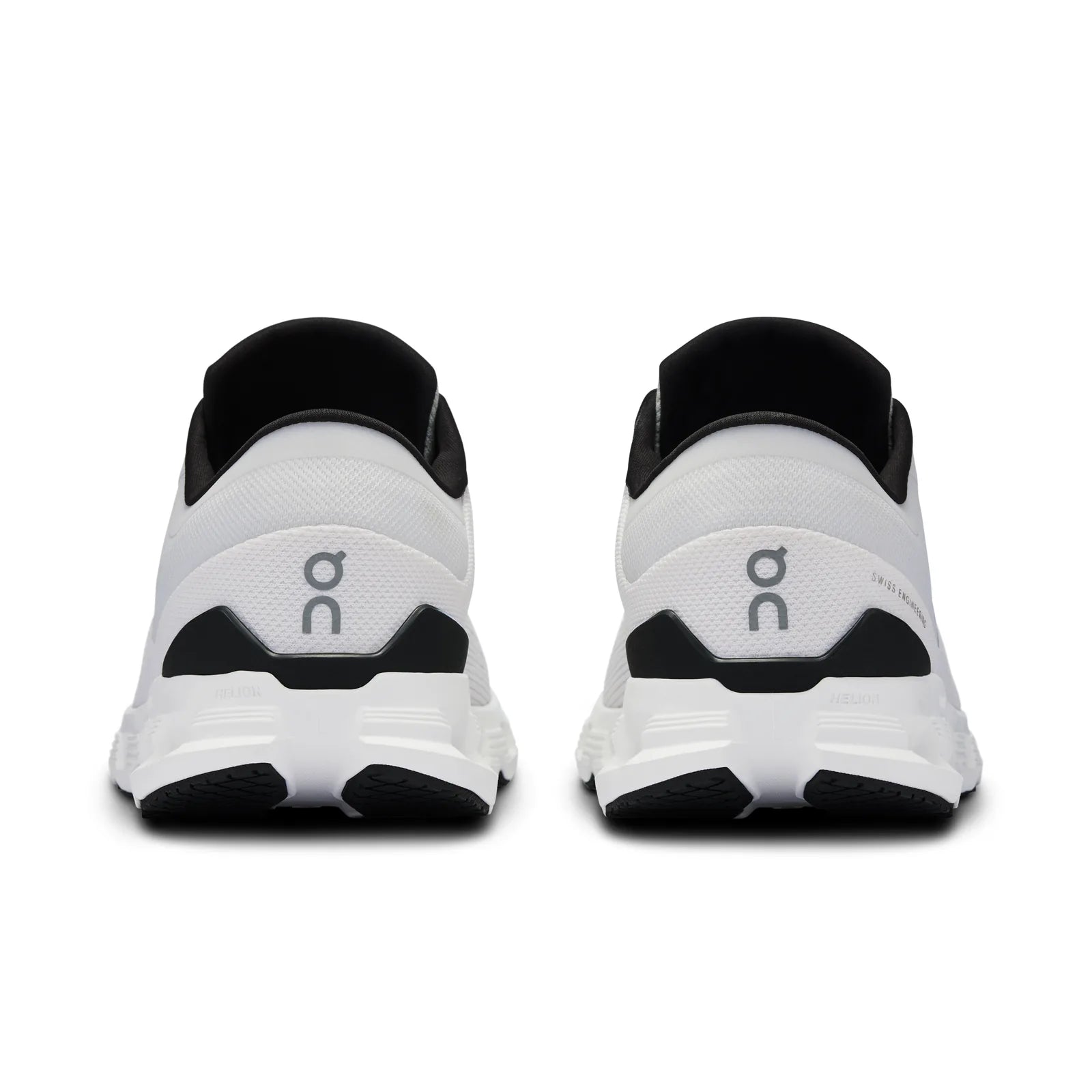 Cloud X 4 Ivory Black